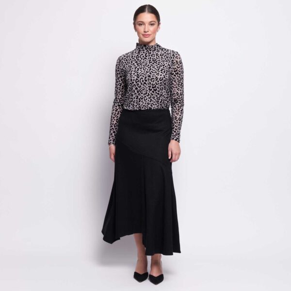 FO7761 ROAR FO8149 BLACK 2
