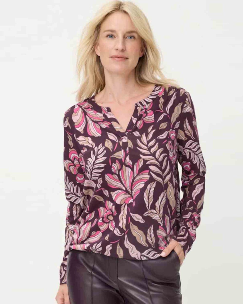 Obsessions 17 Olsen Liaison en Vogue 25 11 01 20151 11105253